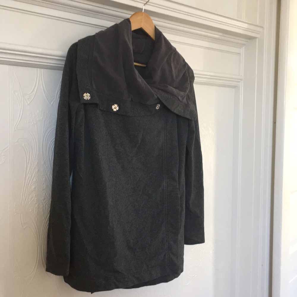 Lululemon Savasana wrap XS